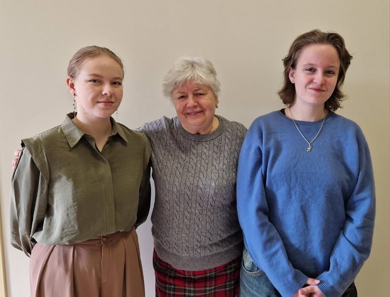 DIANA APEINE (KLASA 11) – FINALISTKĄ OLIMPIADY J.POLSKIEGO W WARSZAWIE