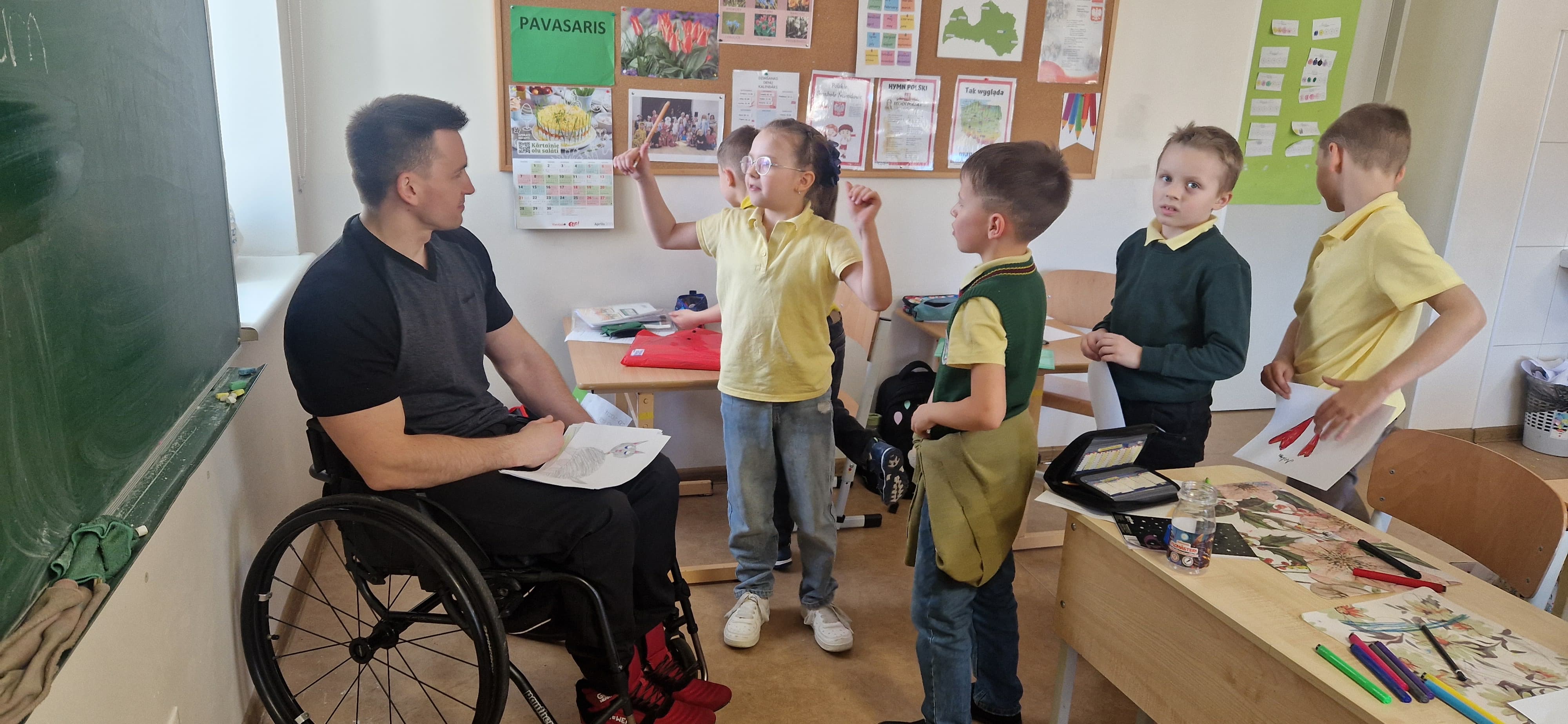KOMUNIKĀCIJAS PIEREDZES PAPLAŠINĀŠANA BĒRNIEM, SADARBOJOTIES AR SABIEDRISKO AKTĪVISTU AR ĪPAŠĀM VAJADZĪBĀM NO RĒZEKNES