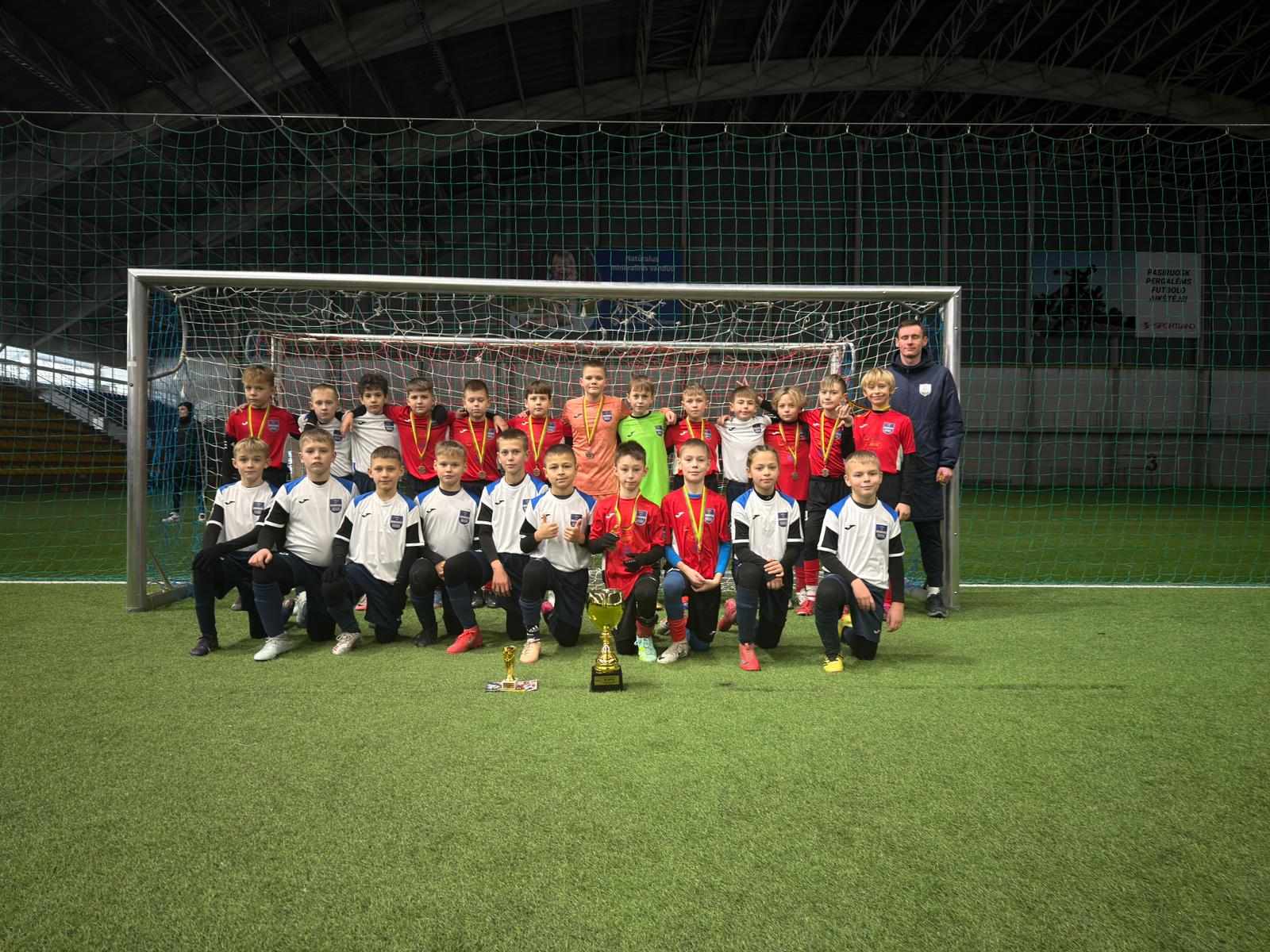 TREŠĀ VIETA STARPTAUTISKAJĀ FUTBOLA TURNĪRĀ VIĻŅĀ