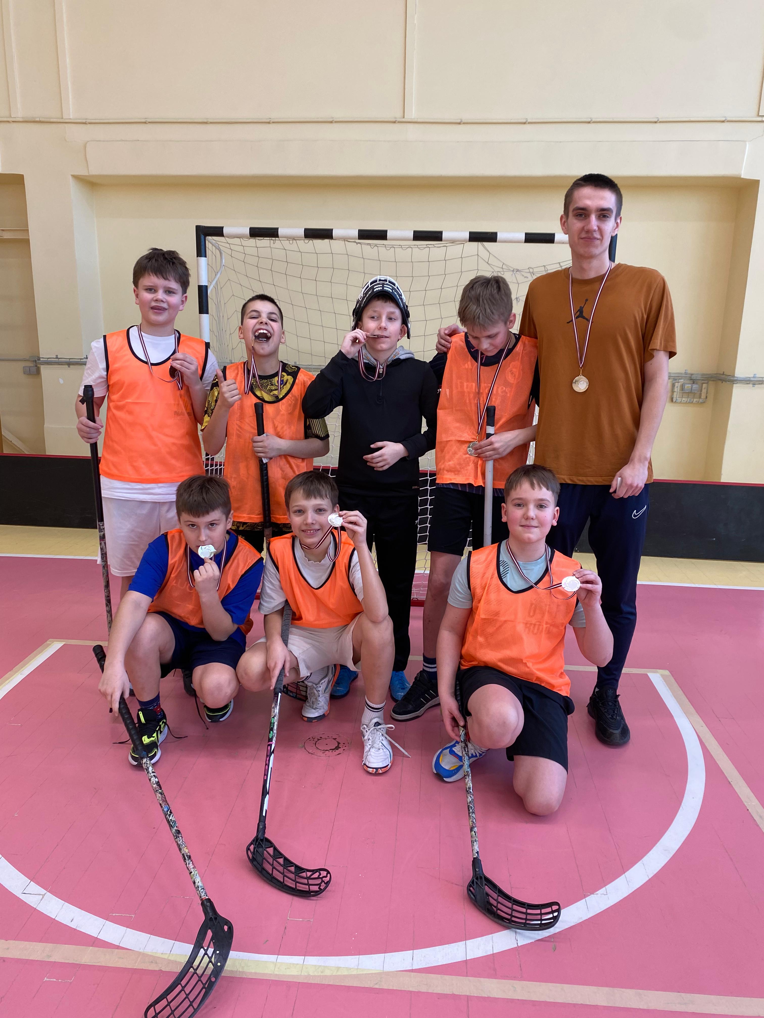 2.VIETA PILSĒTAS FLORBOLA SACENSĪBĀS