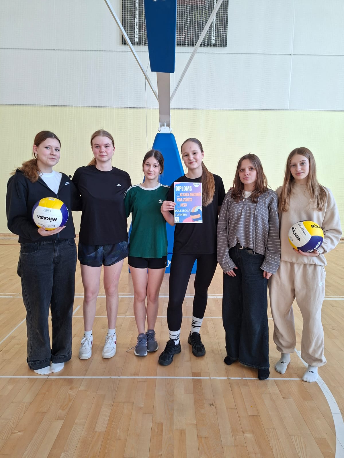 SKOLAS VOLEJBOLA TURNĪRA 7.-8. KLASĒM REZULTĀTI