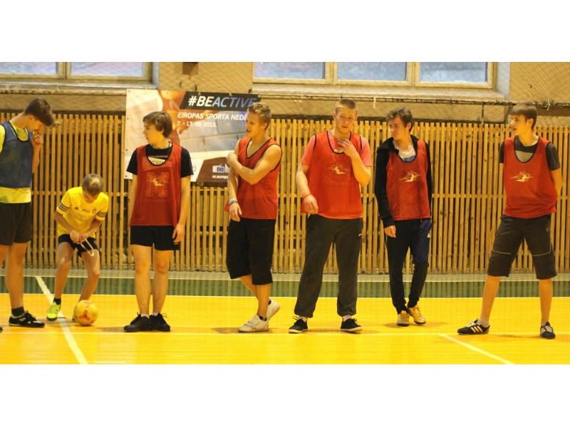 O ŚWIĘTACH BOŻEGO NARODZENIA – W POLSCE I PO POLSKU